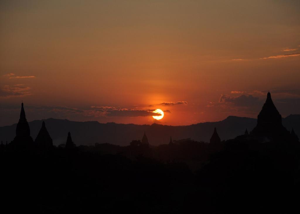 Green Land Motel Bagan Exterior foto