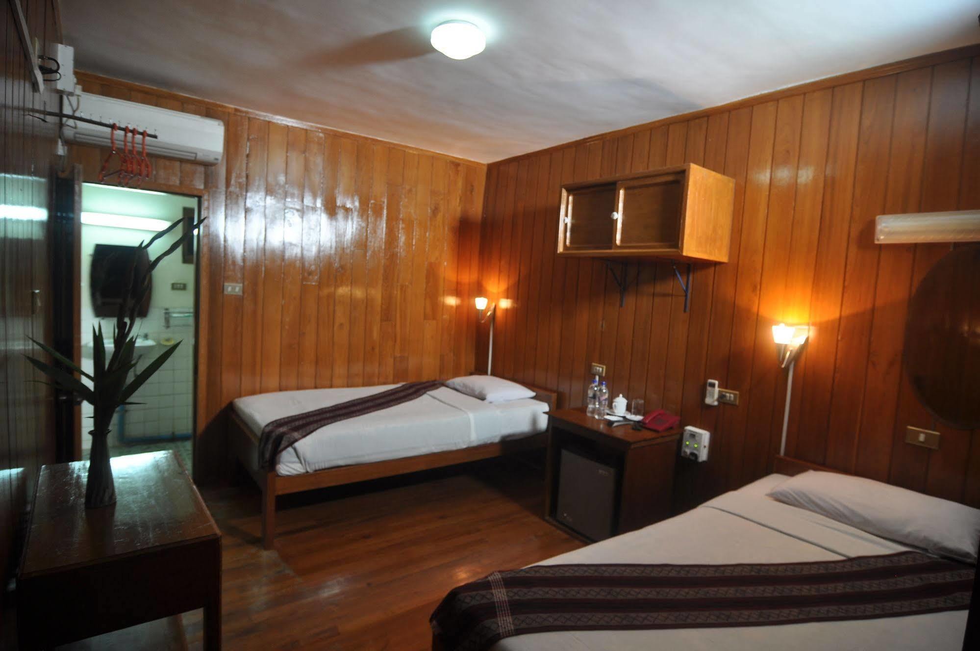 Green Land Motel Bagan Exterior foto