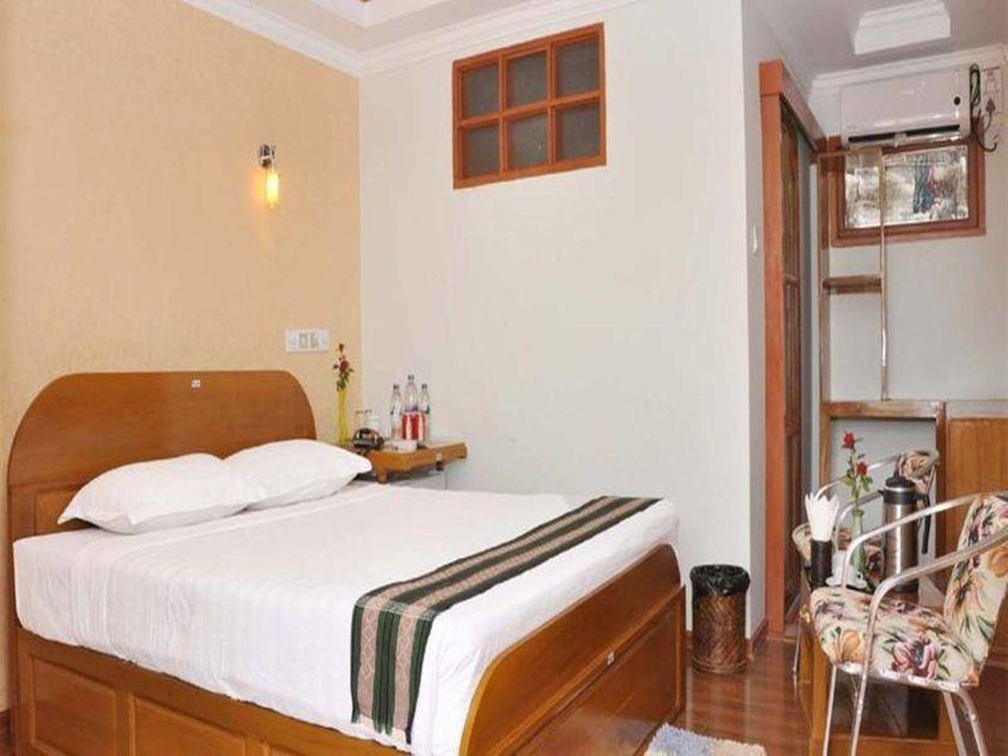 Green Land Motel Bagan Exterior foto